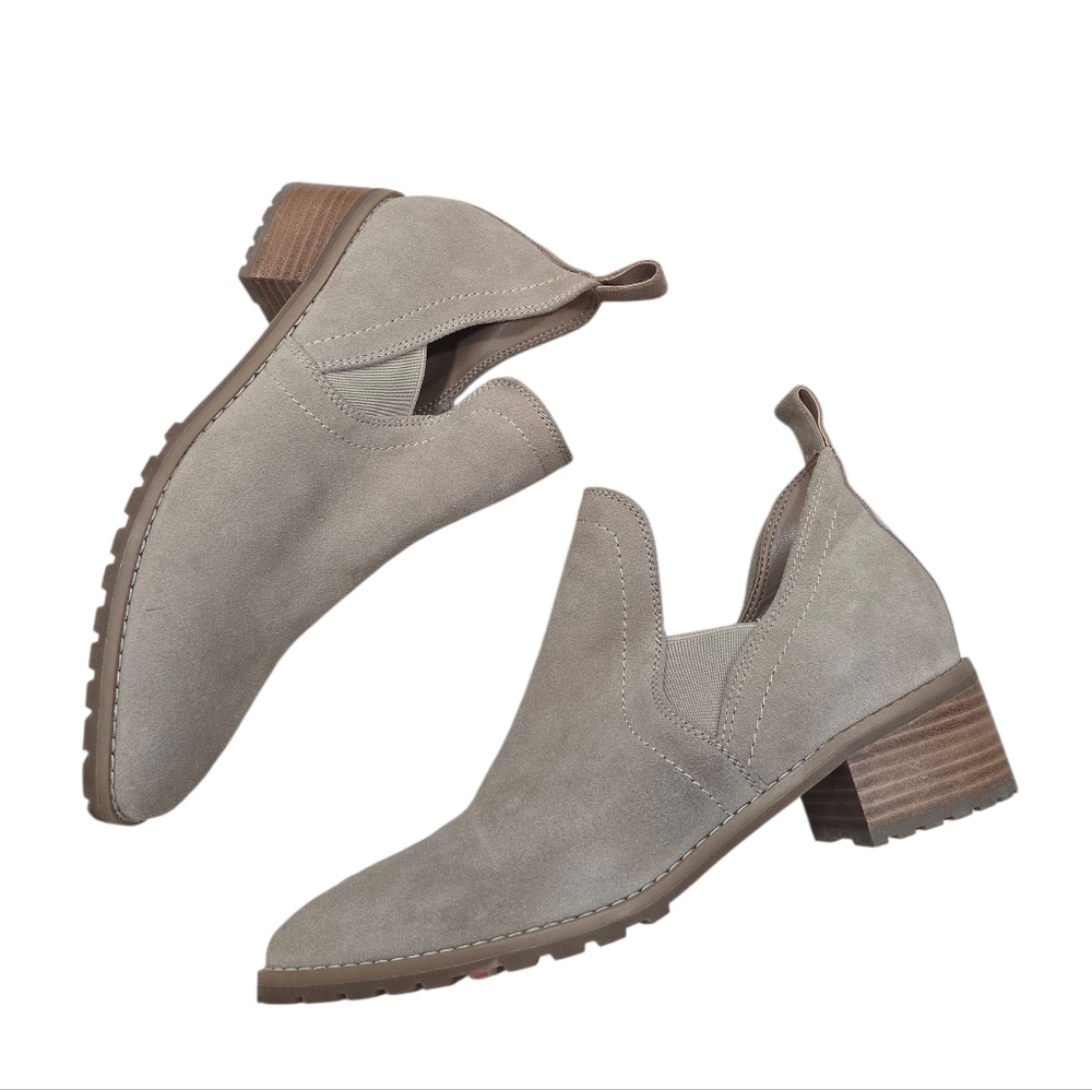 Blondo Sandra Suede Ankle Boots In Sand - Picture 4 of 9